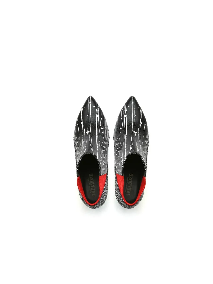 Structural-Heel Leather Bootie - Black Stripe