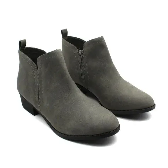 Sun   Stone Women's Cadee Ankle Booties Grey 9.5 M