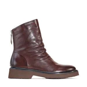 Theonie Boots