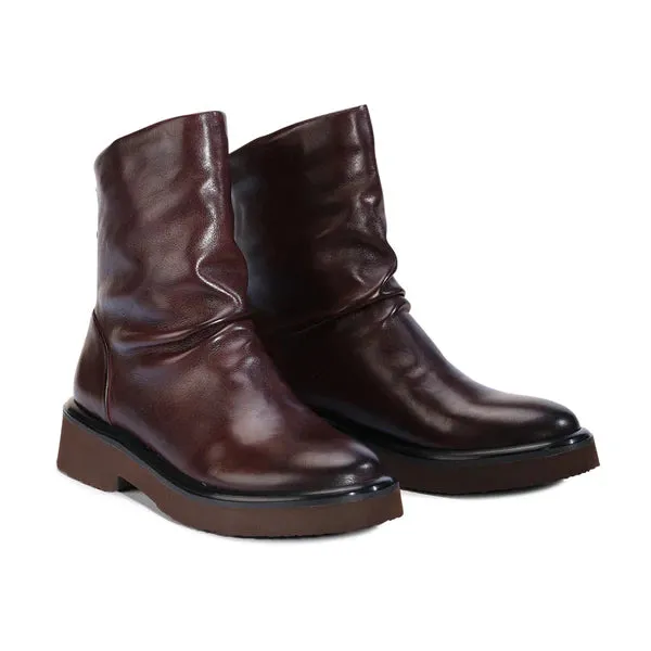 Theonie Boots