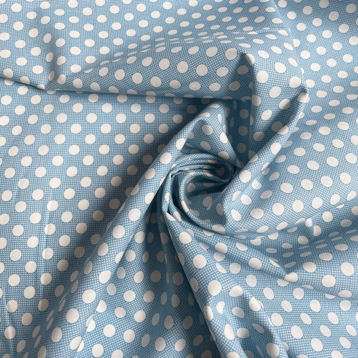 Tilda Fabrics : Medium Dots - Blue