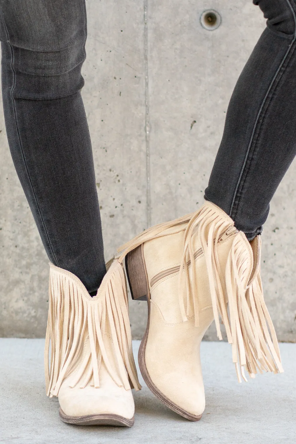 Trippier Fringe Ankle Boots - Cream