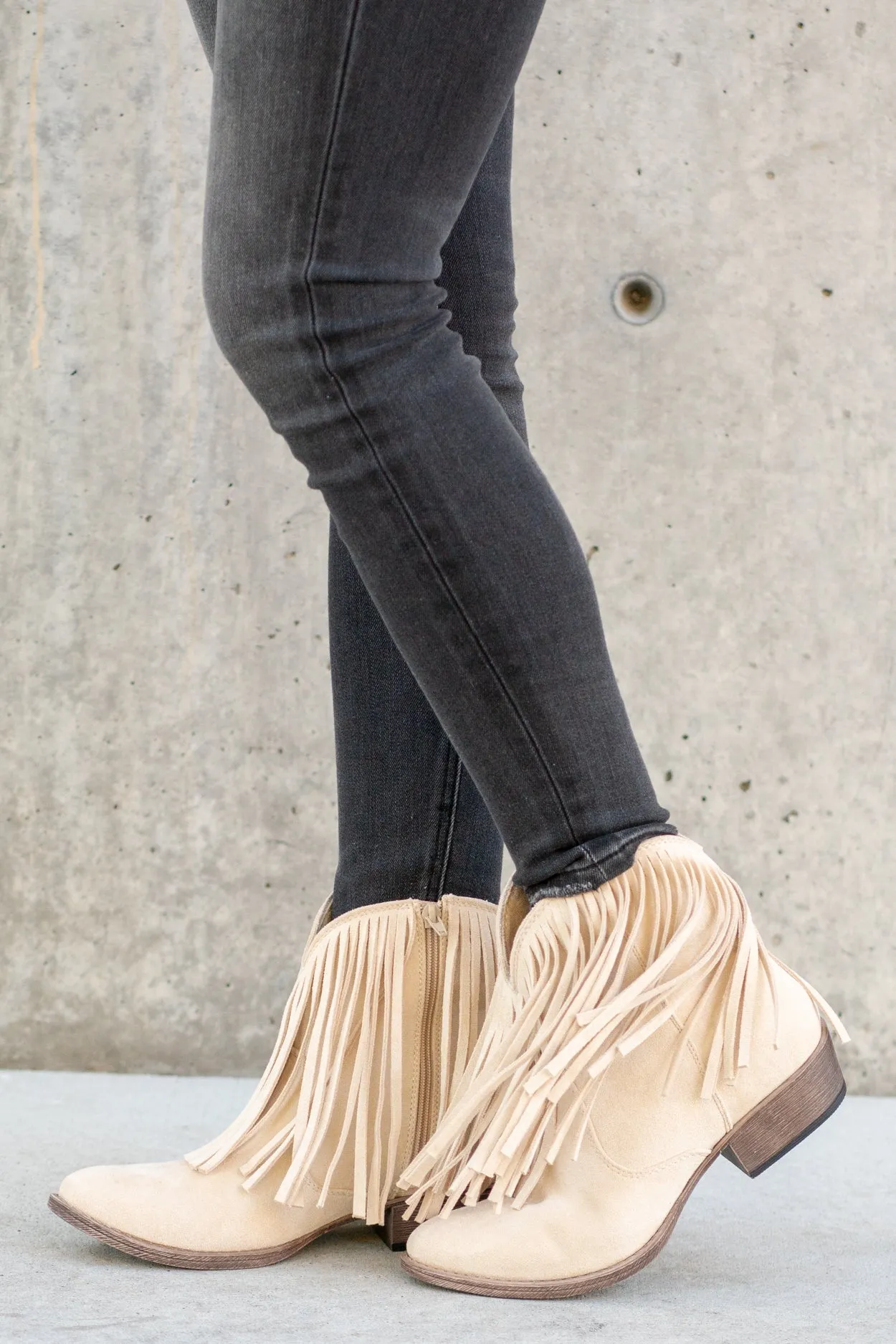 Trippier Fringe Ankle Boots - Cream