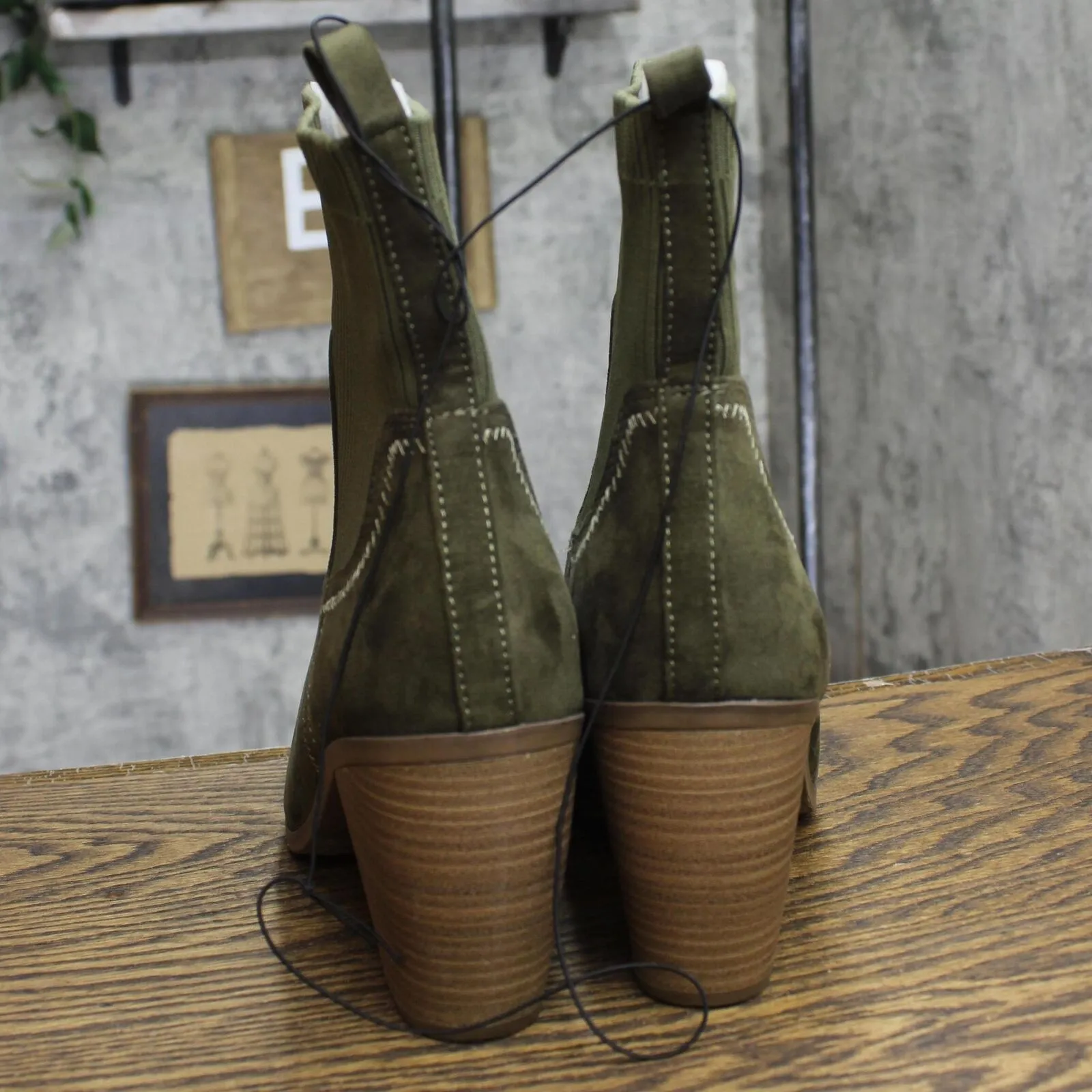 Universal Thread Womens Kinley Ankle Boots 88225814 Dark Olive Green 12
