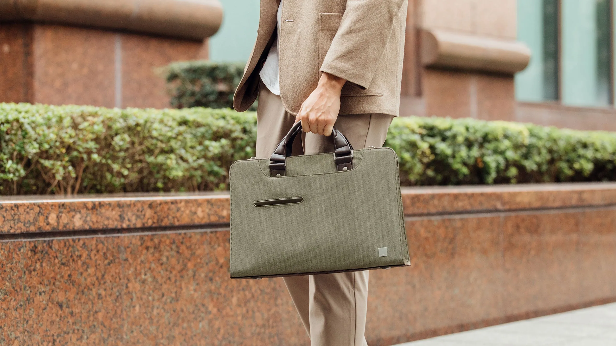 Urbana Navi Laptop Briefcase