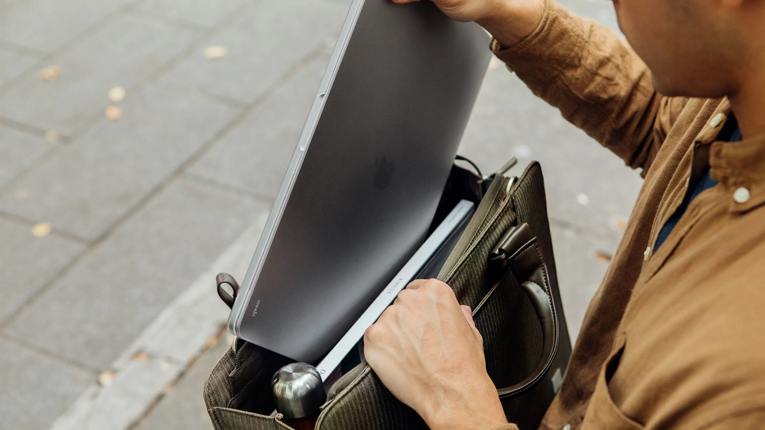 Urbana Navi Laptop Briefcase