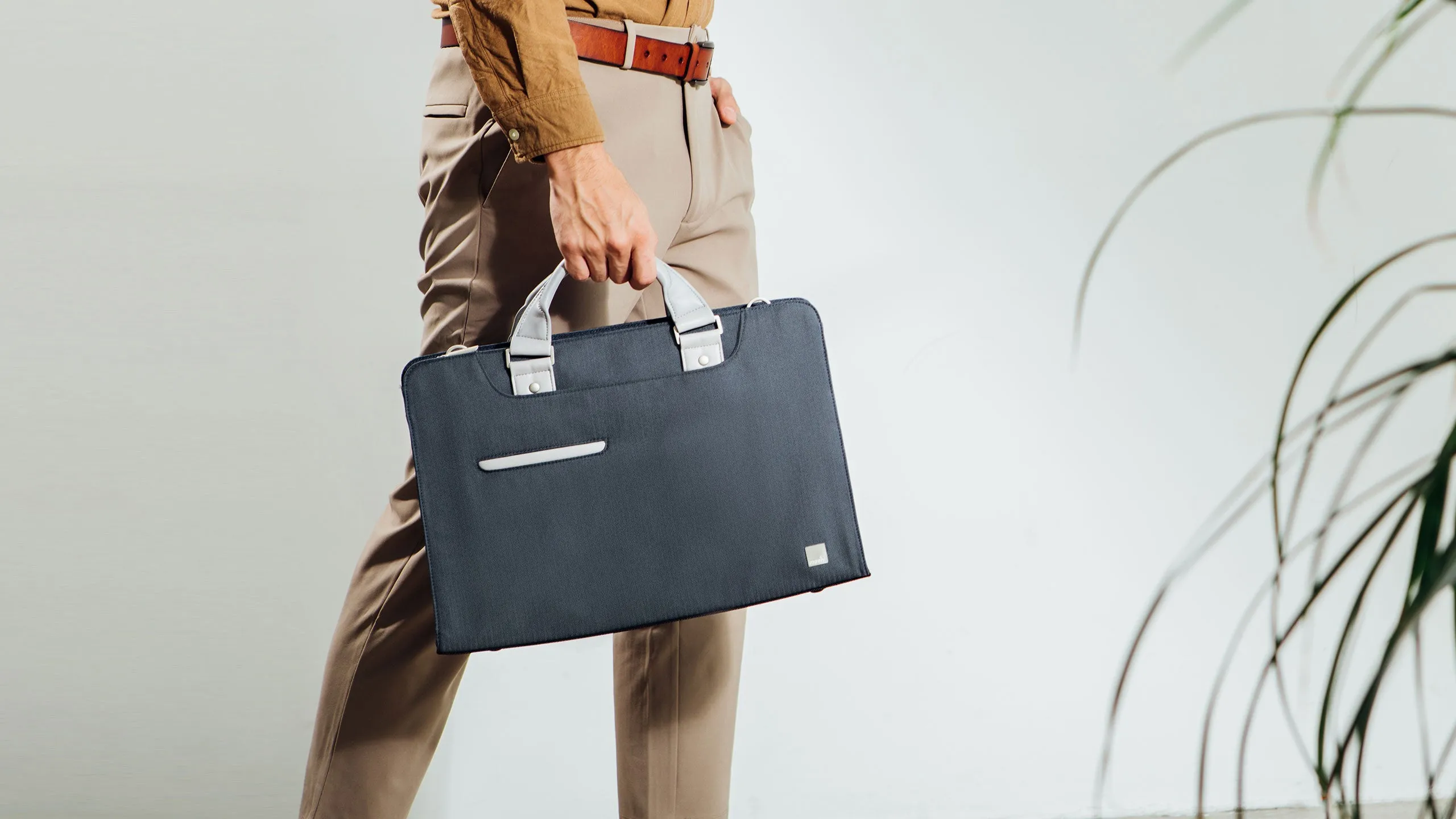 Urbana Navi Laptop Briefcase