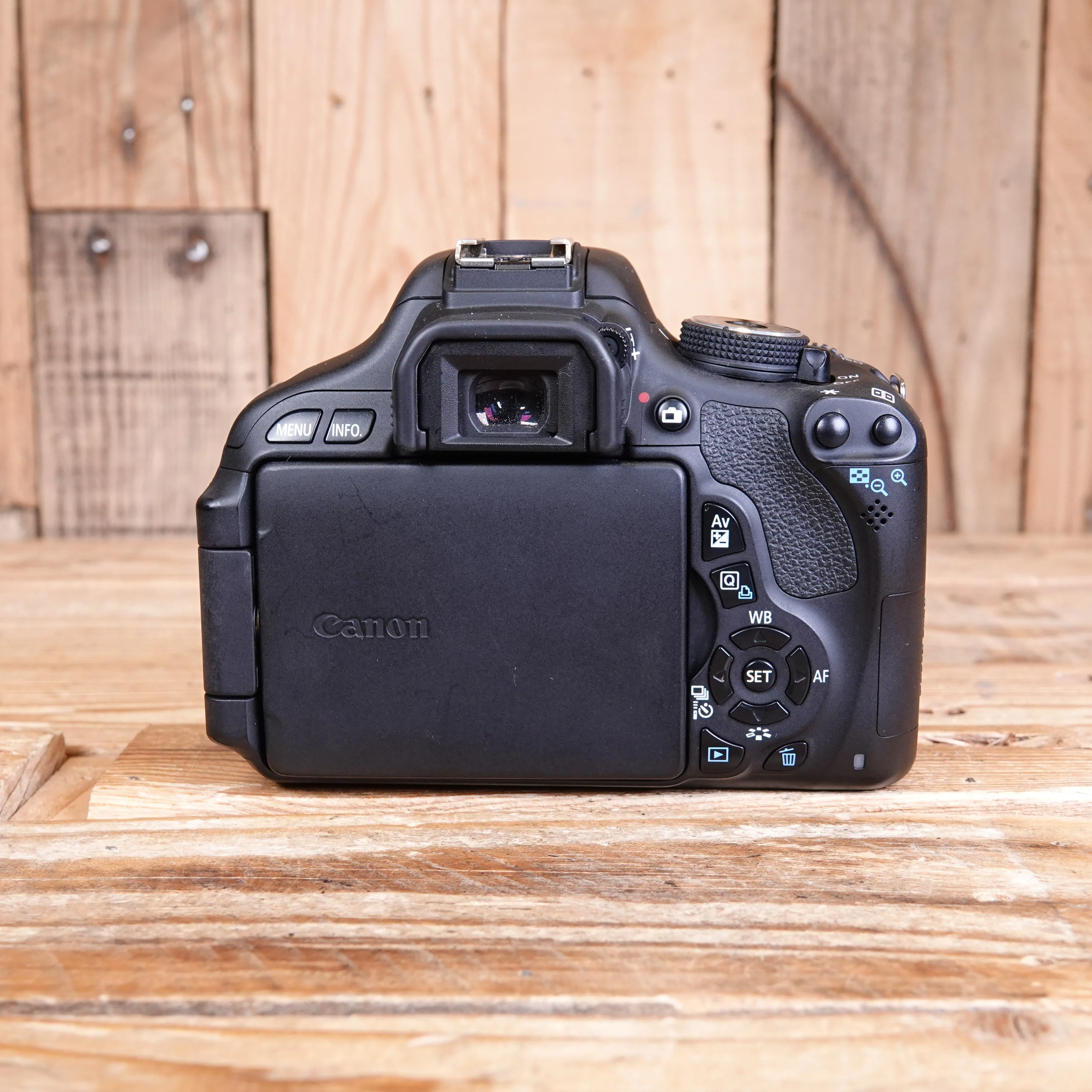 Used Canon EOS 600D Camera Body