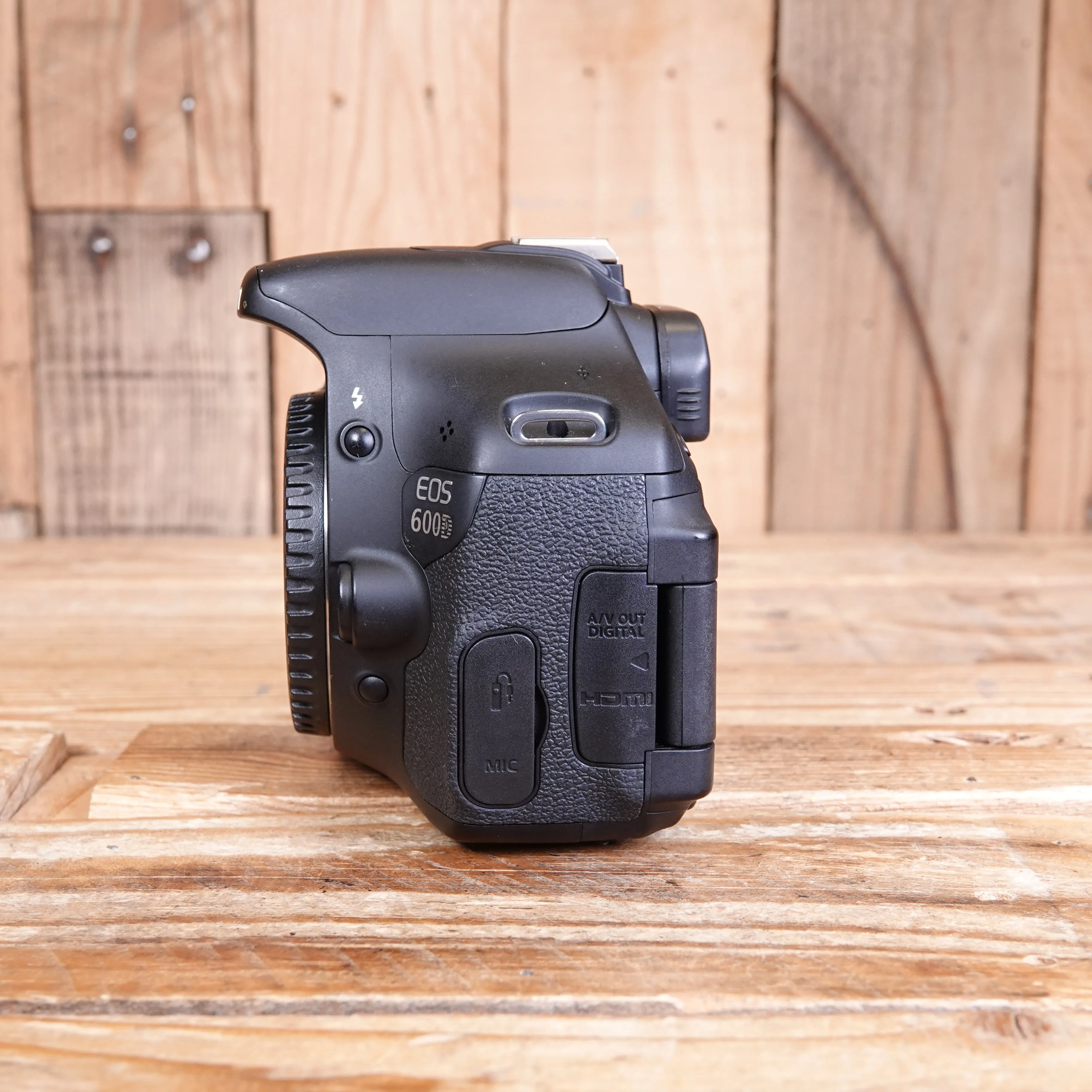 Used Canon EOS 600D Camera Body