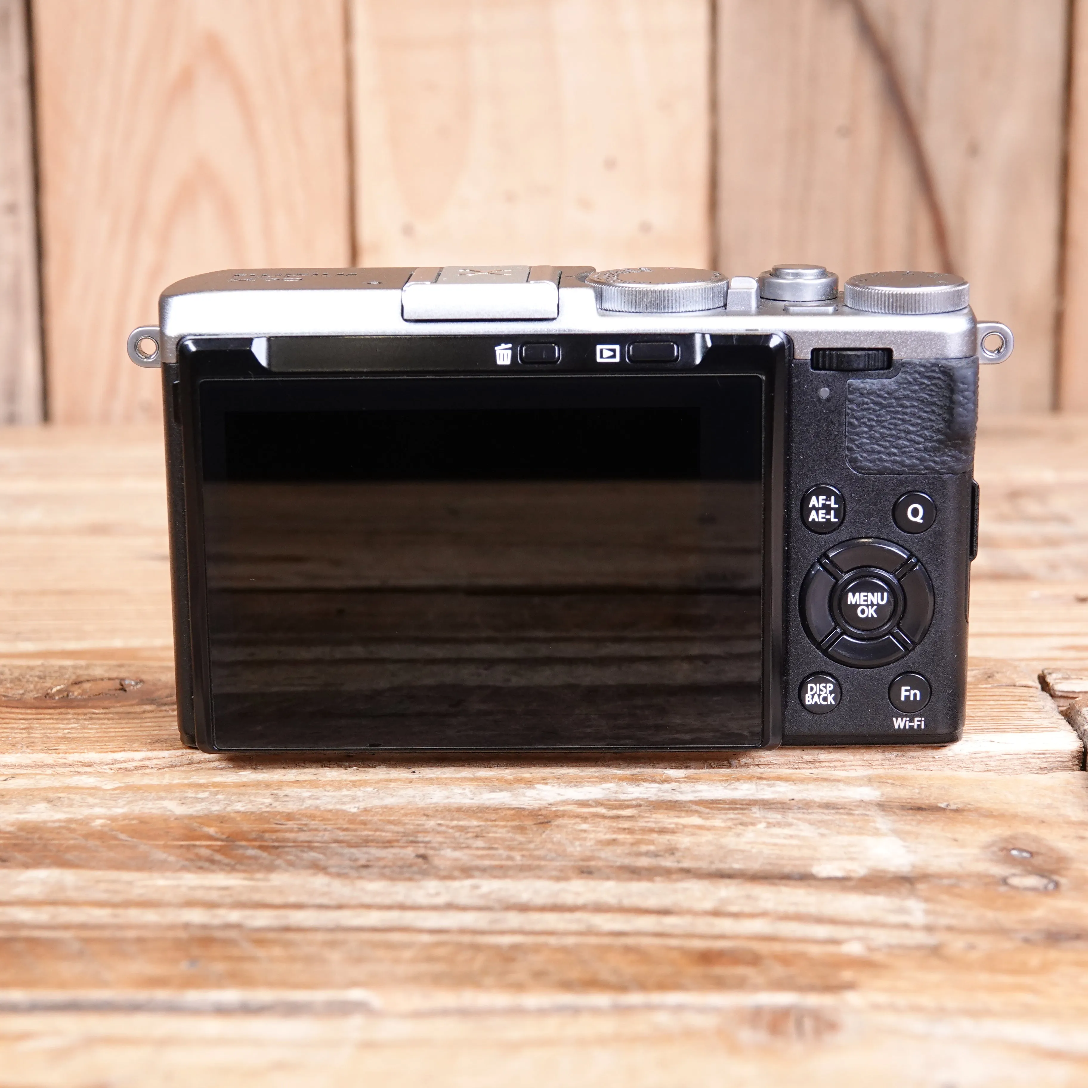 Used Fujifilm X70 Camera