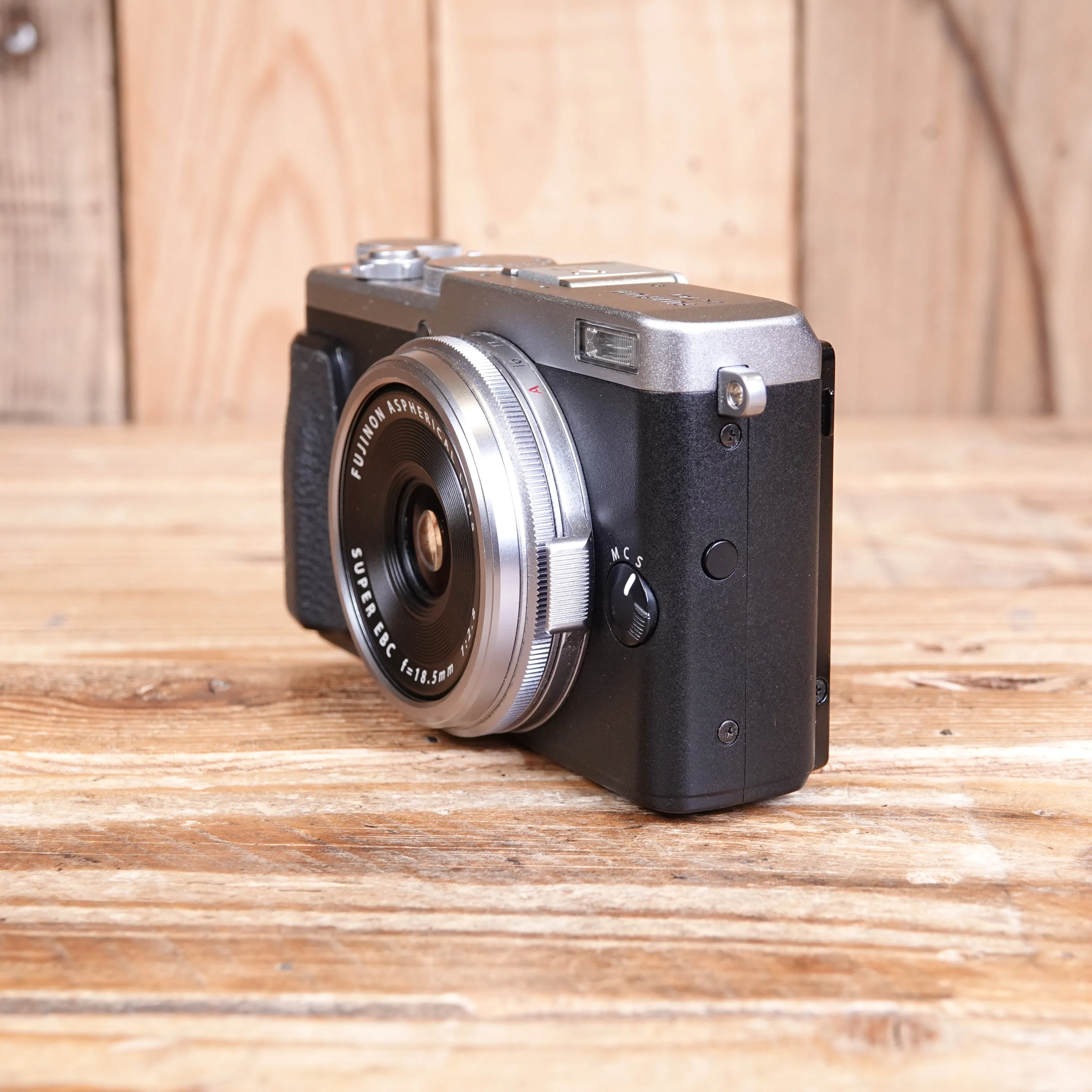 Used Fujifilm X70 Camera