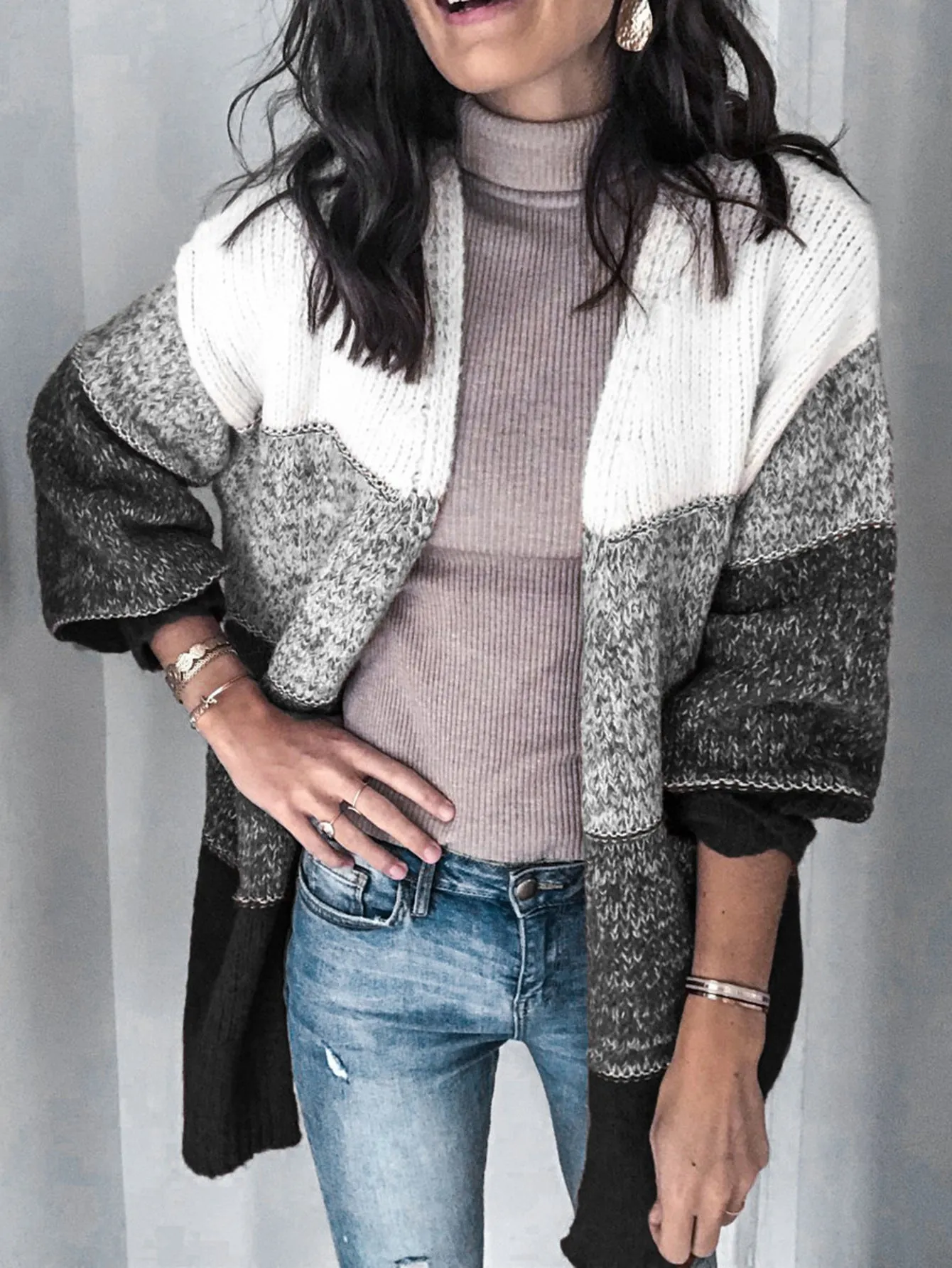 V-neck Contrast Knit Sweater Cardigans
