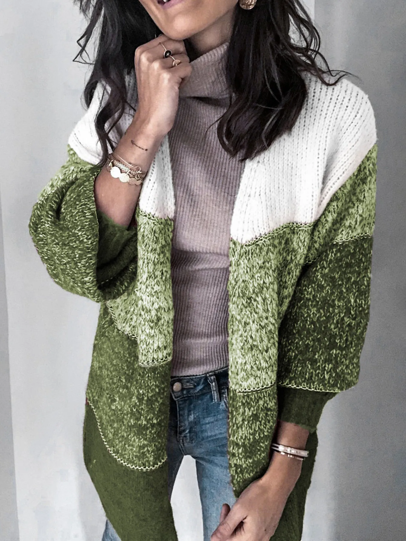 V-neck Contrast Knit Sweater Cardigans