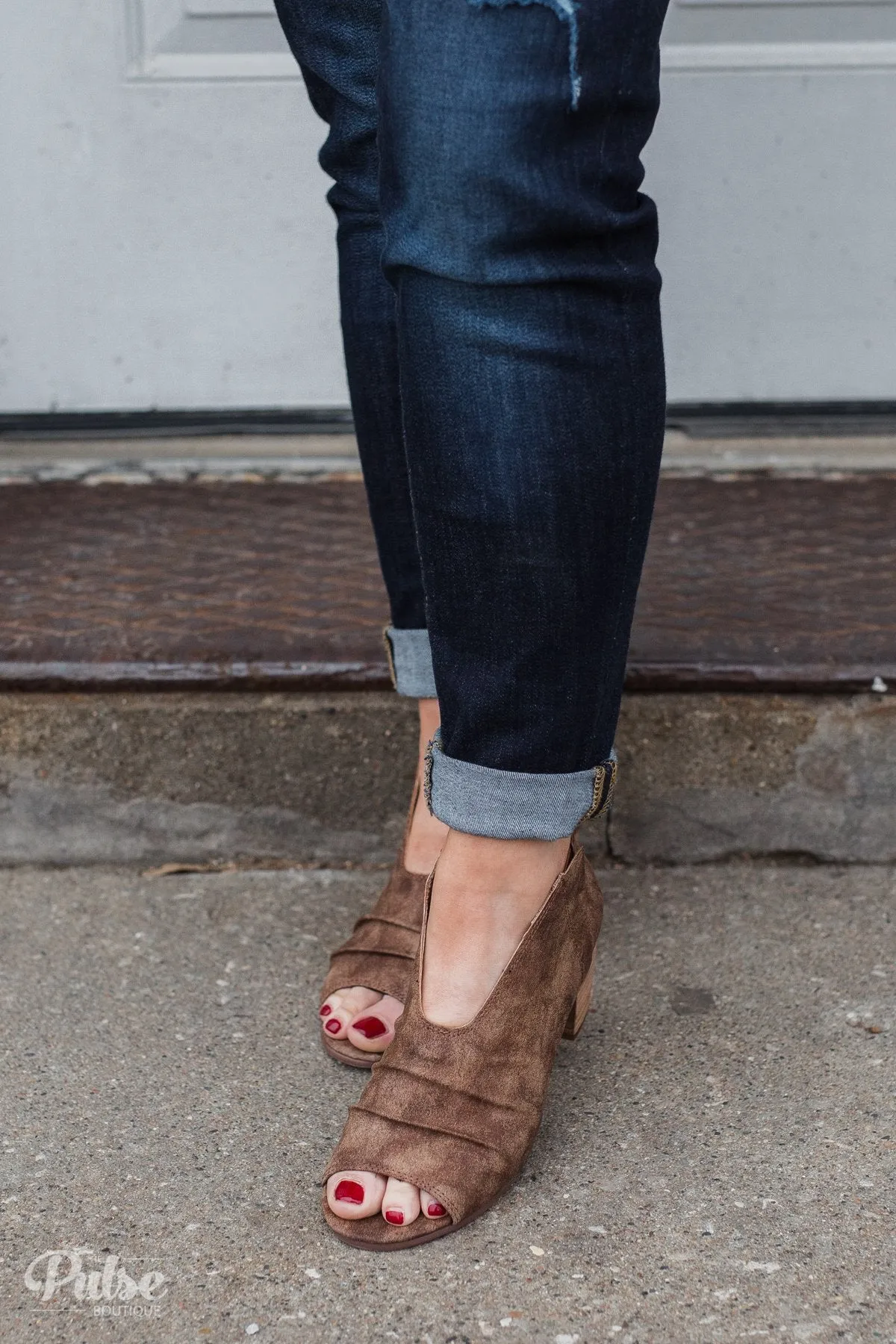Very G Janice Booties- Tan