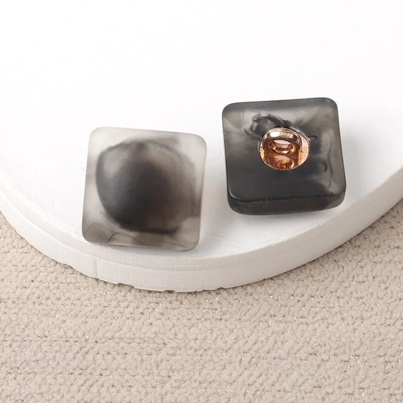 White Black Brown Resin Heart Flower Square Shape Shank Buttons 40 Pack