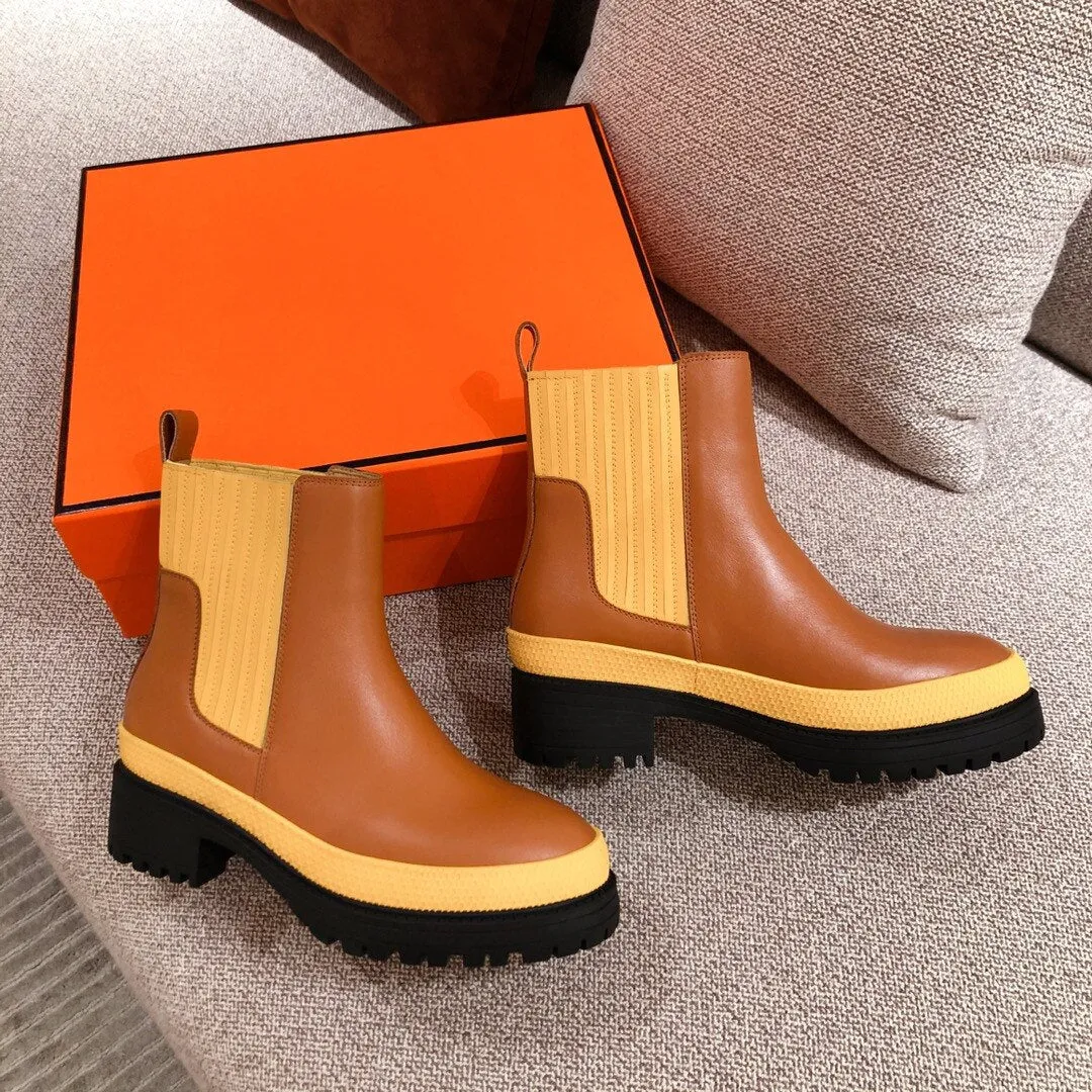 Woman Med Thick Heels Booties Round Toe