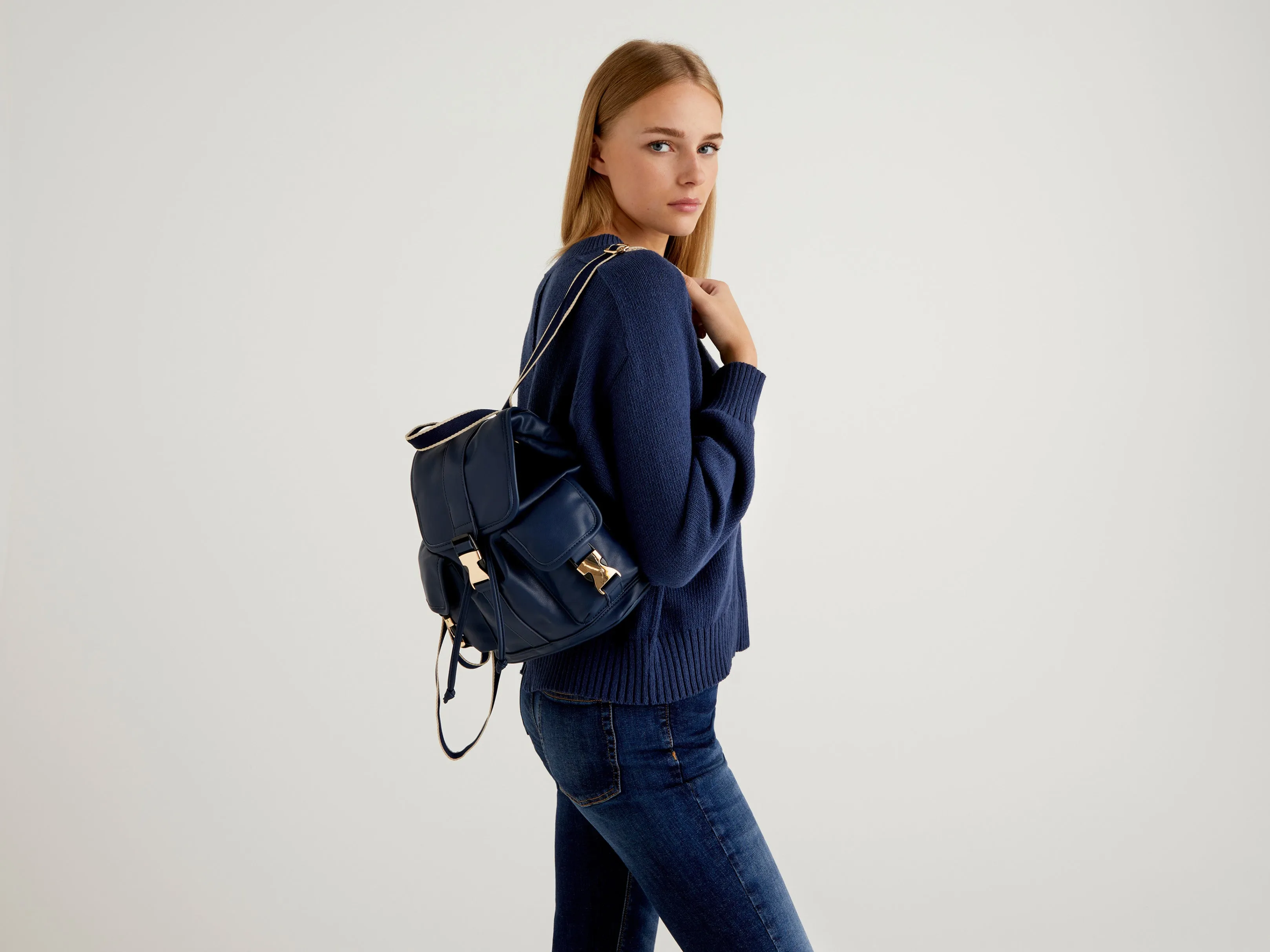 Women Solid Backpack Bag