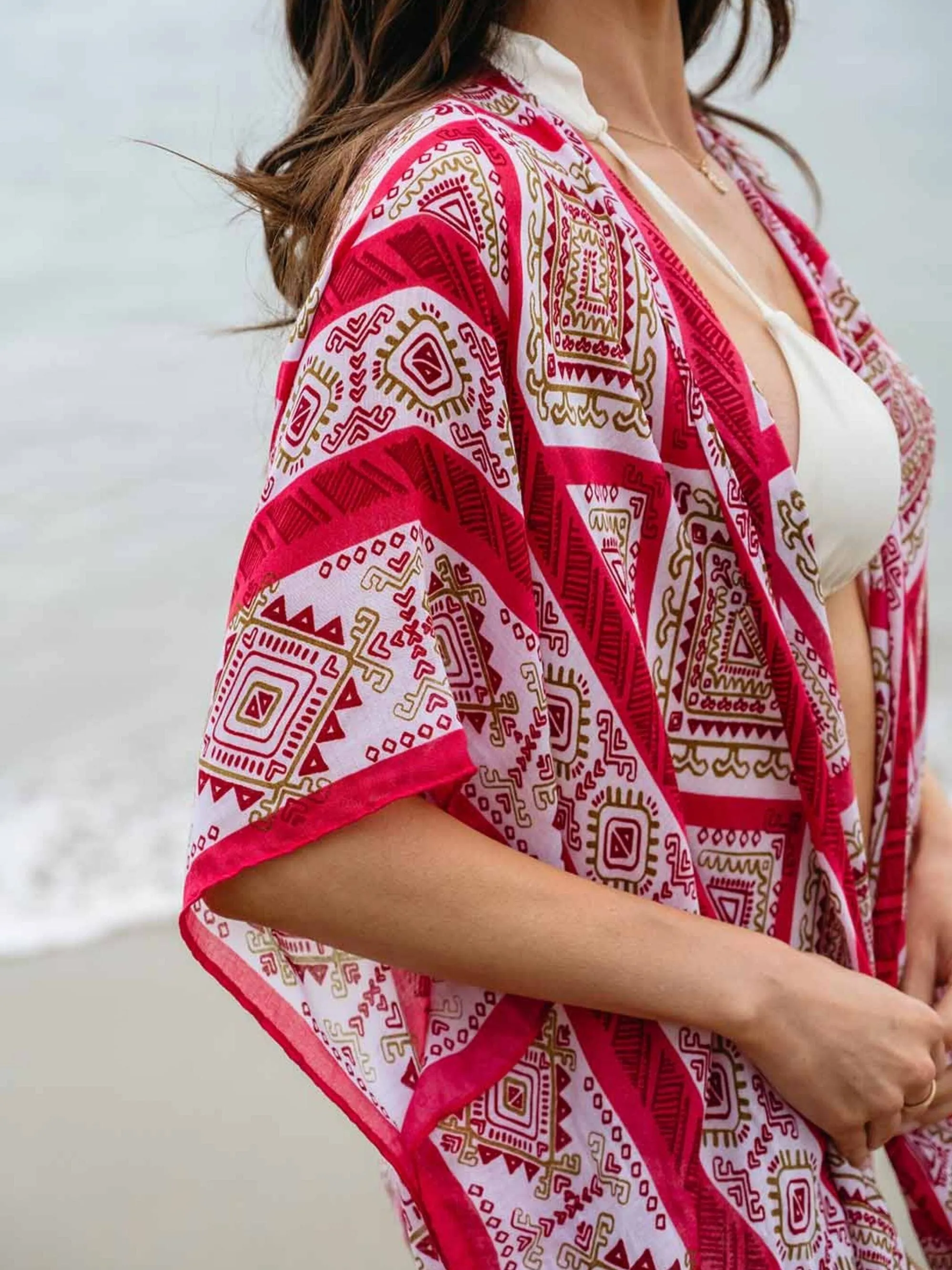 WOMEN'S SHORT SLEEVE OPEN FRONT MULTI PRINT KIMONO