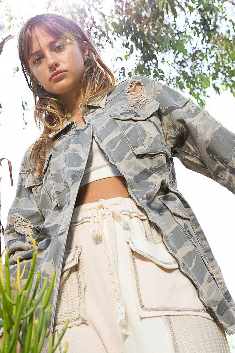 Zipper waist tie camo print POL jacket with pockets: Vintage Camo